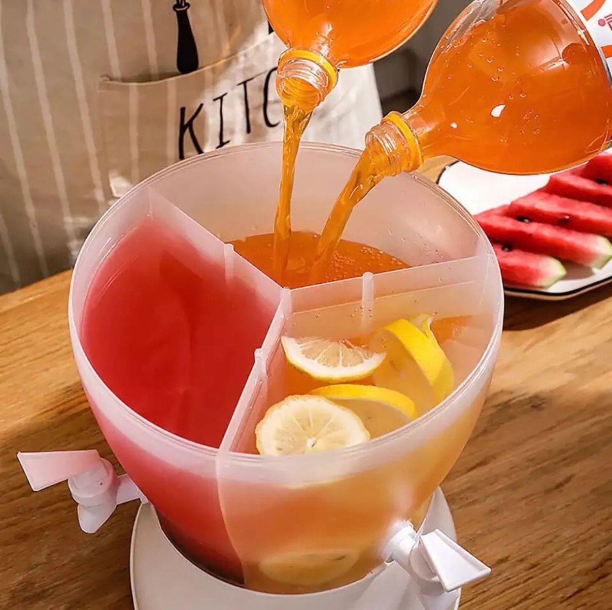 3.75L Food Grade 3 Compartment Plastic Refrigerator Beverages Dispenser, Plastic Drink Dispenser For Refrigerator, Lemonade Drinkware Cold Water Bottle 3.75L Food Grade 3 Compartment Plastic Refrigerator Beverages Dispenser, Plastic Drink Dispenser For Refrigerator, Lemonade Drinkware Cold Water Bottle